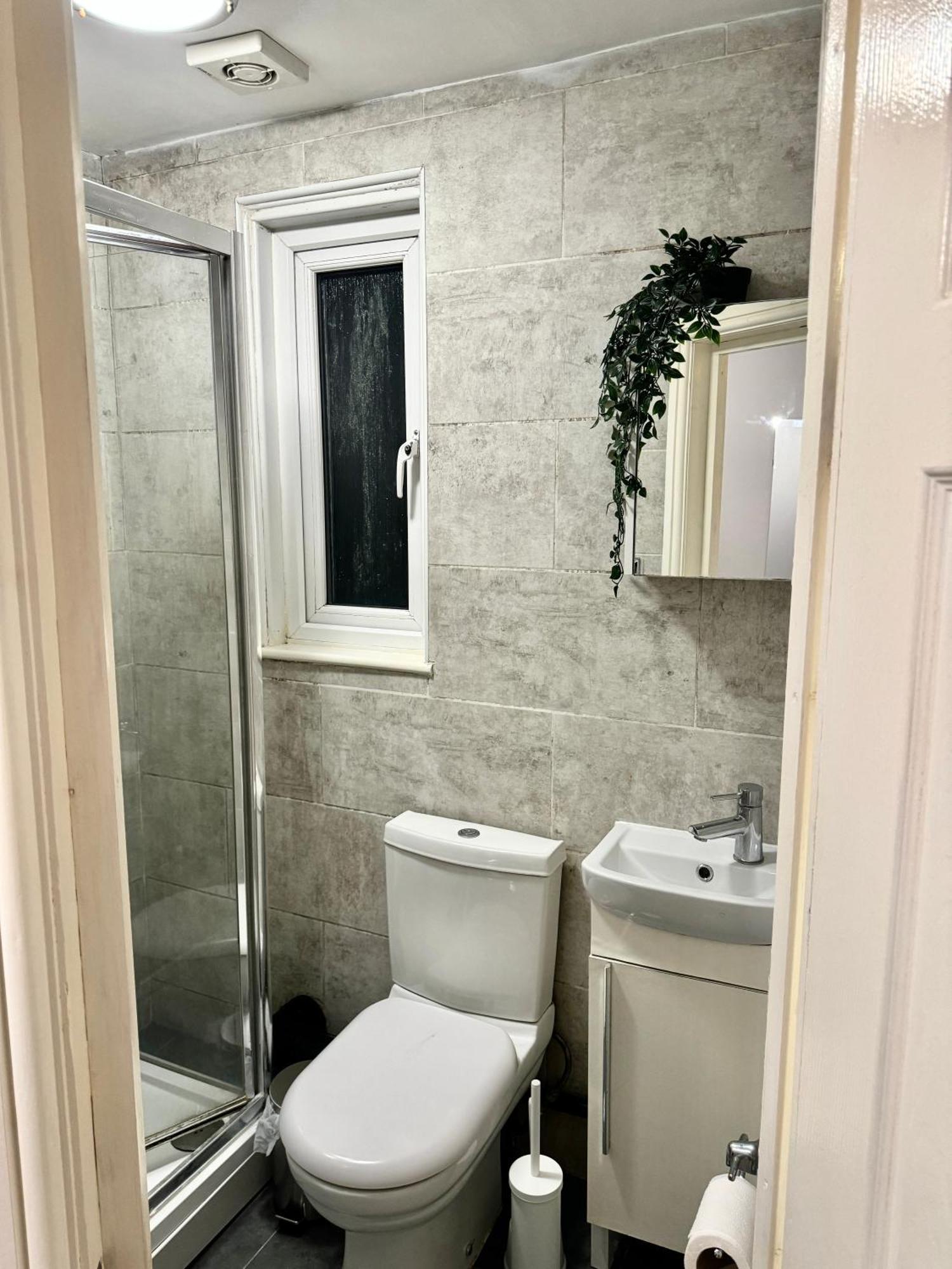 Modern En-Suite Rooms By Finsbury Park Station 8 Mins To King'S Cross By Tube Londres Exterior foto